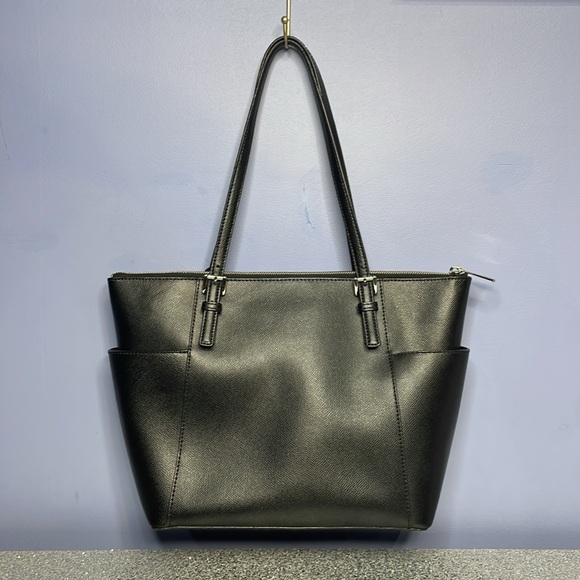 MICHAEL KORS Charlotte Large Leather Top-Zip Tote Black - Picture 6 of 11